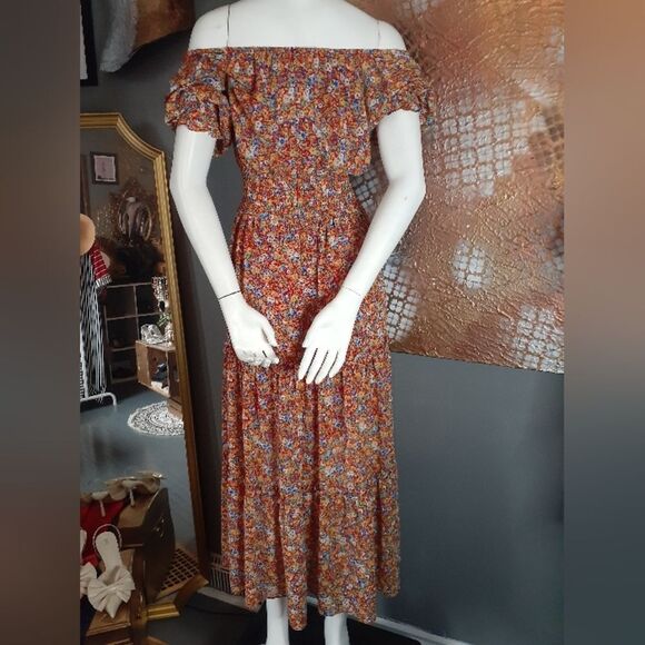 Floral Bohemian Ruffled Maxi Dress - Picture 3 of 16